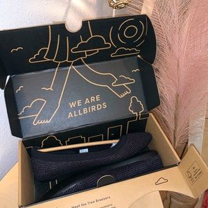 BRAND NEW ALLBIRDS WOMENS FLATS!